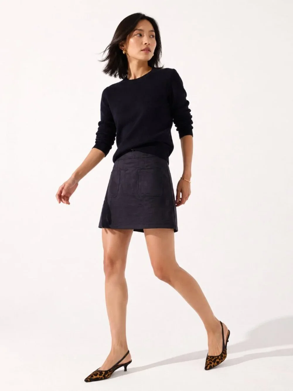 OLD NAVY Faux Suede Gray Mini Skirt 8